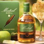 Mistral Nobel Apple