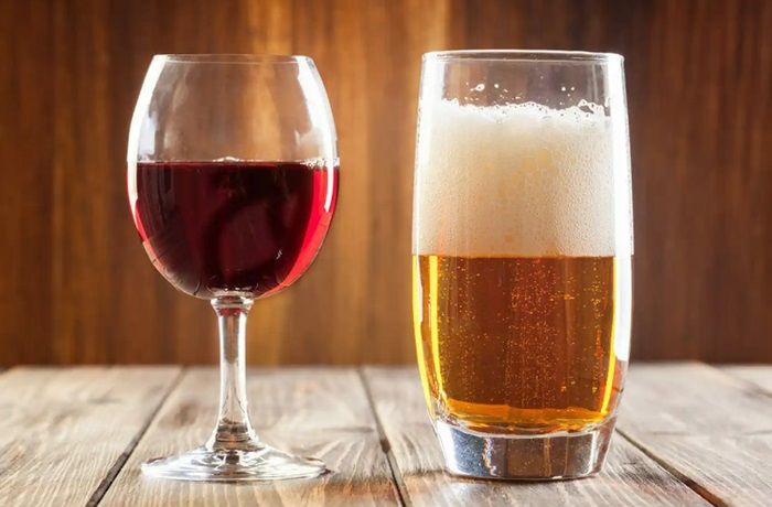 Vino y cerveza Vino y cerveza
